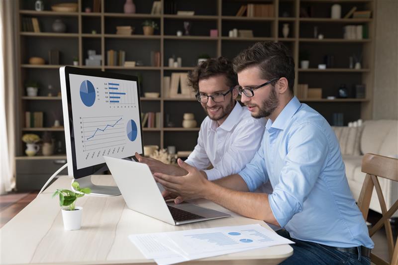 How Data Analytics Revolutionizes Warehouse Management 